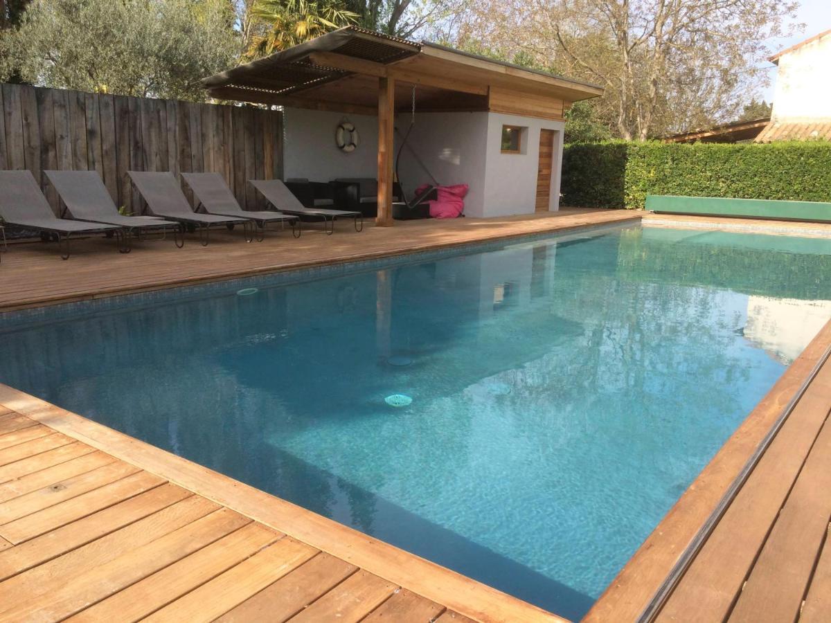 Le Cabanon Villa Le Thor Exterior photo